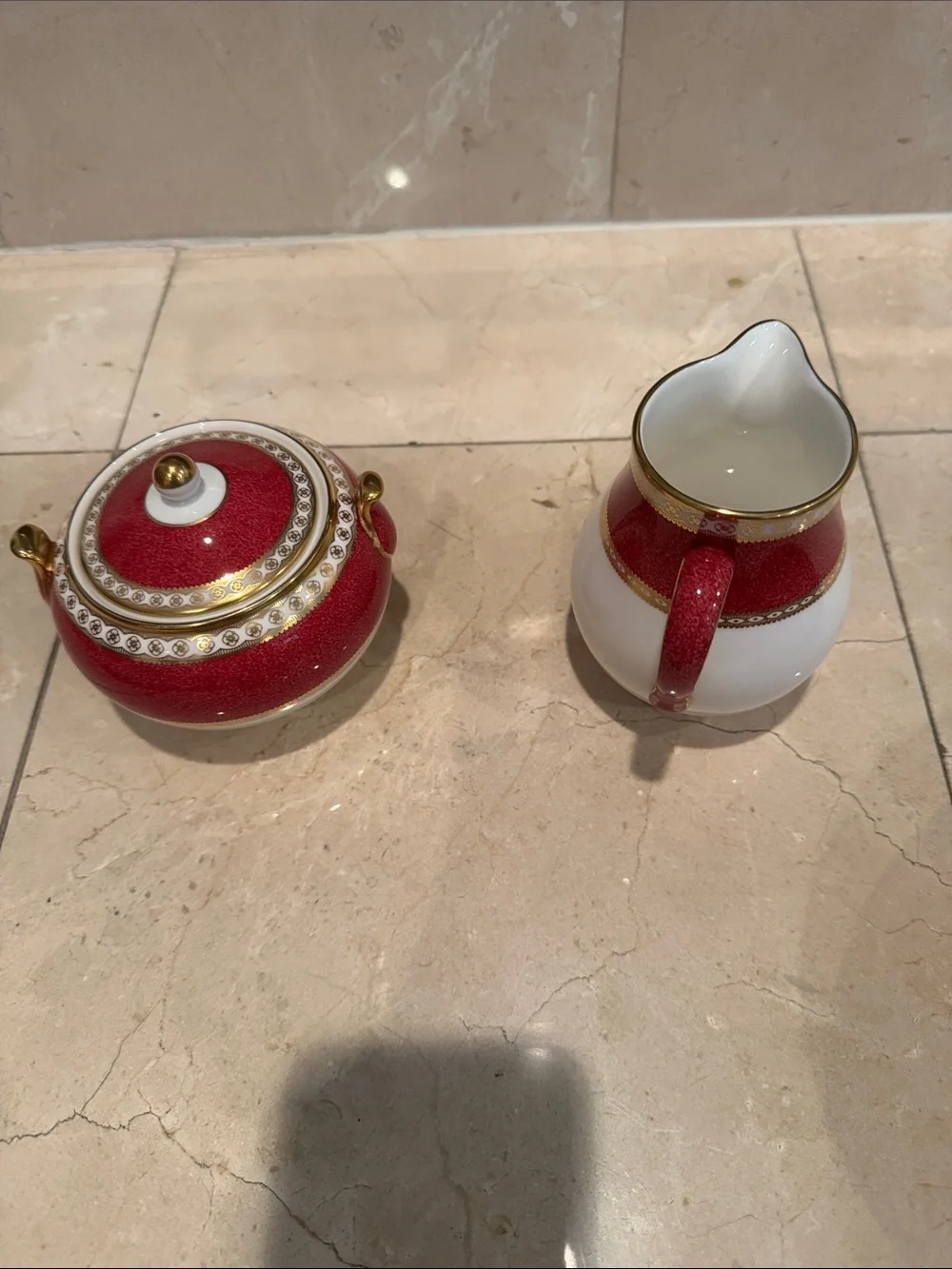 Porcelain Red and White Creamer and Lidded Sugar Bowl with Gold Trim